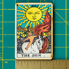 Load image into Gallery viewer, Tarot - 19 - The Sun Incense Burner
