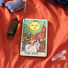 Load image into Gallery viewer, Tarot - 19 - The Sun Incense Burner
